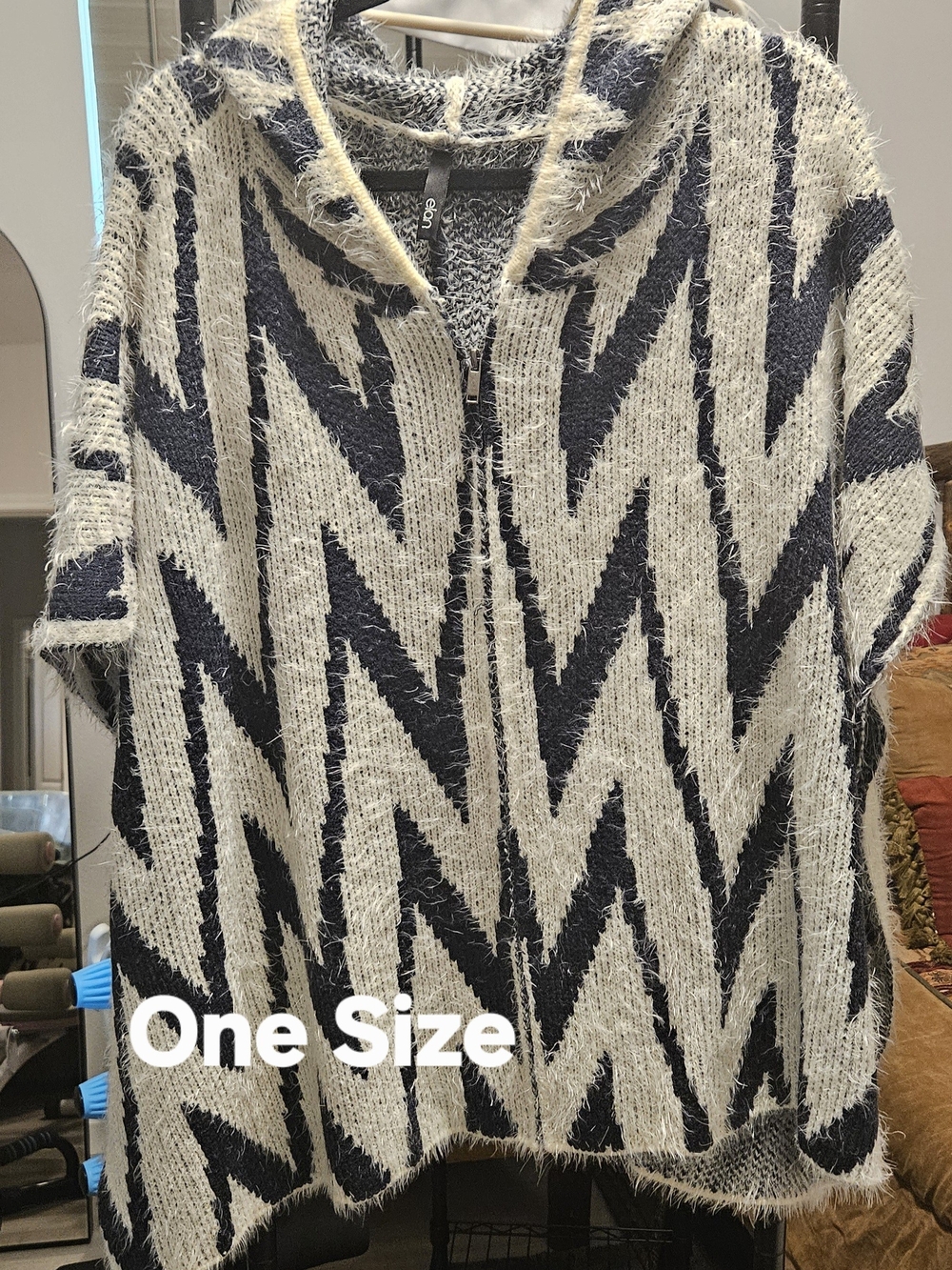 Zigzag Knit Hooded Poncho - Cream & Navy